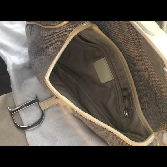 Authentic Vintage Christian Dior Saddle Bag – Gray Canvas & Patent Leather - Picture 3 of 7